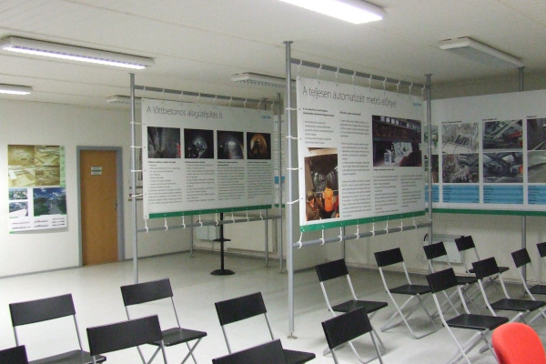 Budapest, M4 metró, látogatóközpont, bélyegkép