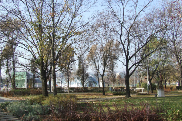 Budapest, M4 metró, Bikás park, bélyegkép