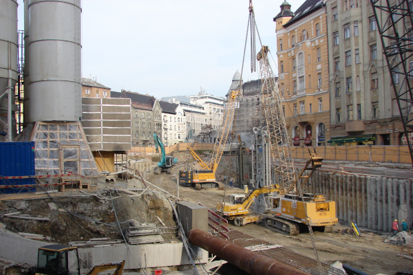 Budapest, M4 metró, Móricz Zsigmond körtér, bélyegkép