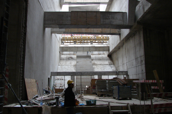 Budapest, M4 metró, Fővám tér, bélyegkép