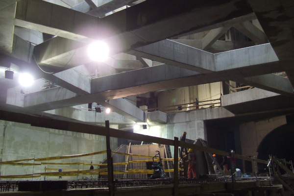 Budapest, M4 metró, Fővám tér, bélyegkép