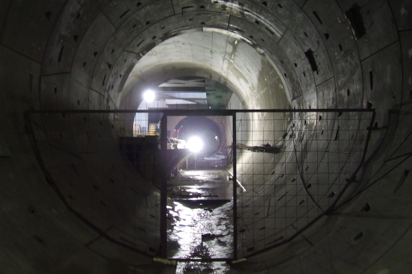 Budapest, M4 metró, Fővám tér, bélyegkép