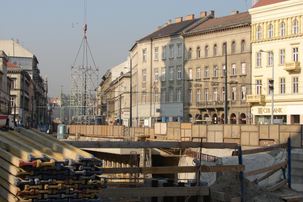 Budapest, M4 metró, Kálvin tér, bélyegkép