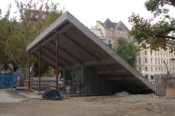 Budapest, M4 metró, Rákóczi tér, bélyegkép