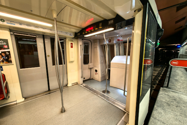 Budapest, Alstom METROPOLIS AM4-M4 jármű, bélyegkép