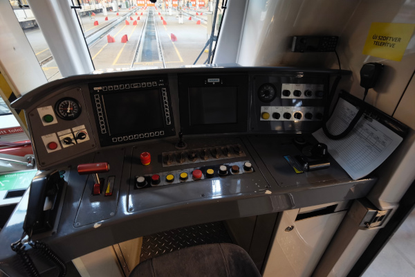 Budapest, Alstom METROPOLIS AM5-M2 jármű, bélyegkép