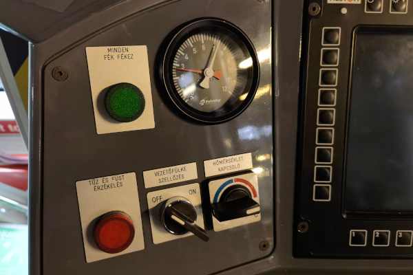 Budapest, Alstom METROPOLIS AM5-M2 jármű, bélyegkép