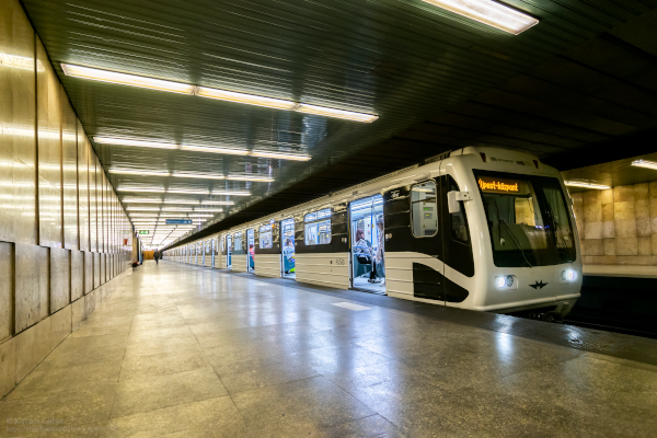 Budapest, Metrowagonmash 81-717.2K jármű, bélyegkép