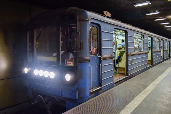 Budapest, Metrowagonmash 81-717m jármű, bélyegkép