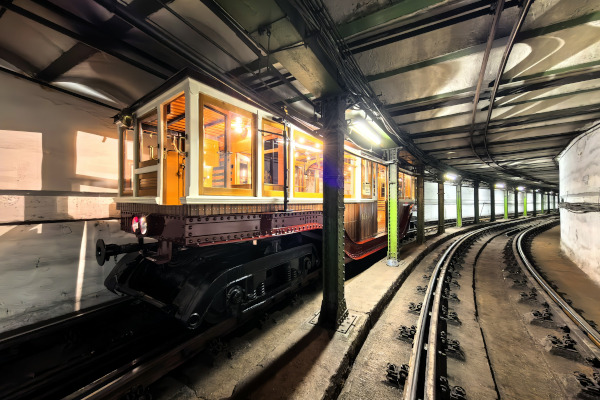 Budapest, MFAV, Schlick járművek, bélyegkép